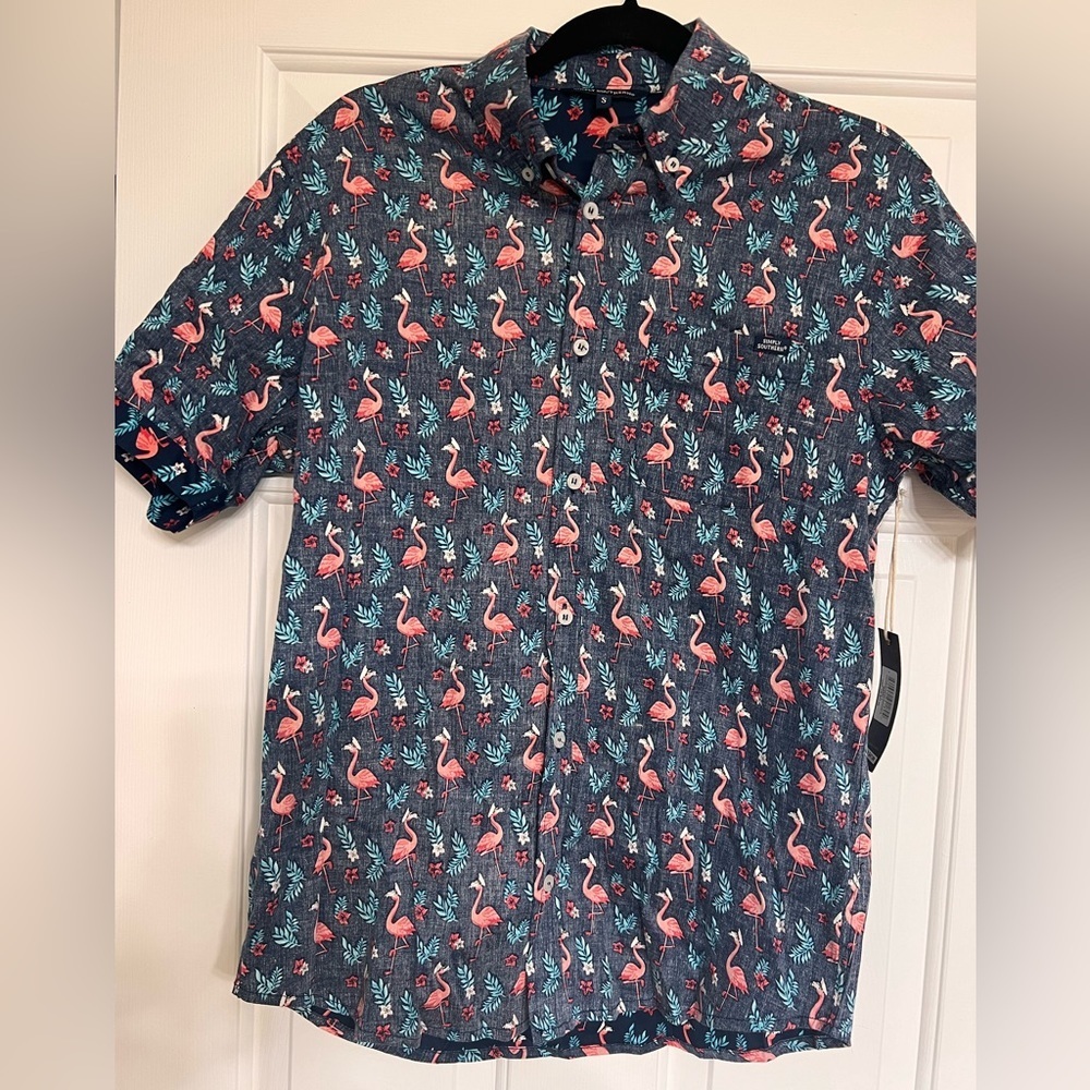 Simply Southern Hawaiian button up 🦩🌴